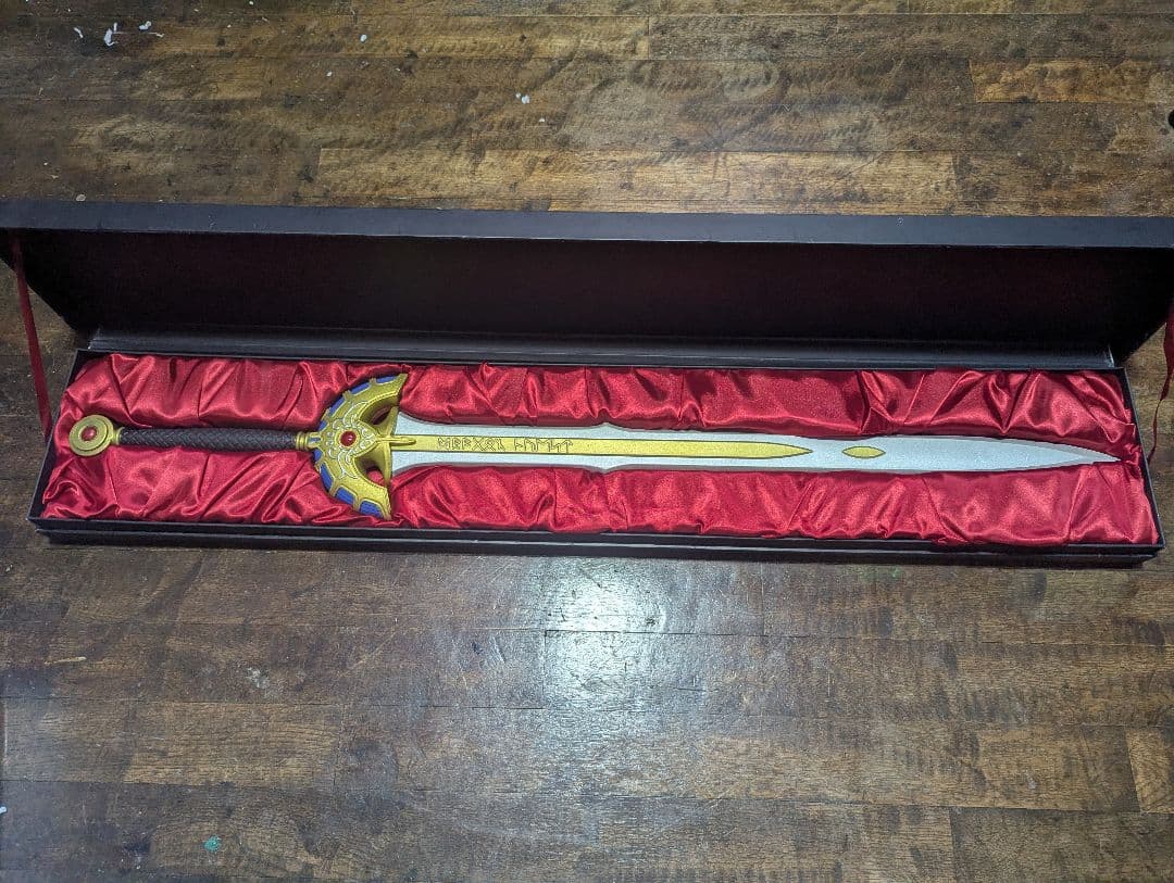 激レア　ドラゴンクエスト　ロトの剣　１/１　実物大　ワールドプロップ
