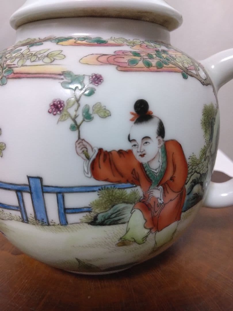 中国美術琺瑯彩水注