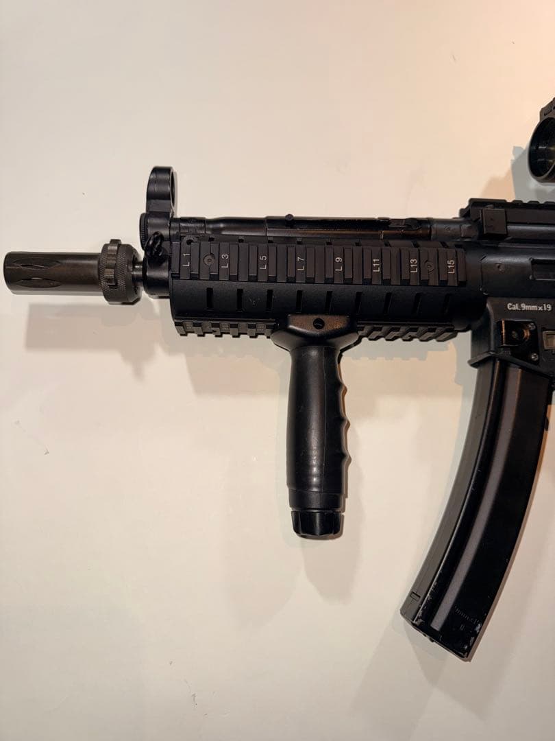 東京マルイMP5A4スタンダード電動ガン RASドットサイト付