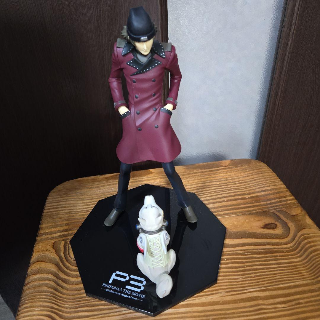 荒垣真次郎　フィギュア　ペルソナ3