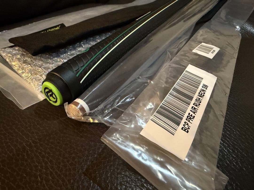 ビリヤード PREDATOR AIR RUSH NEON GREEN SW