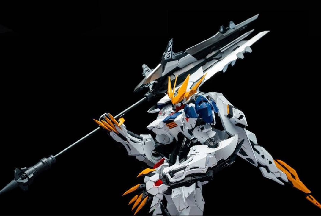 LUNAVOR バルバトス　バルバトスルプスレクス　似　狼の王　プラモデル