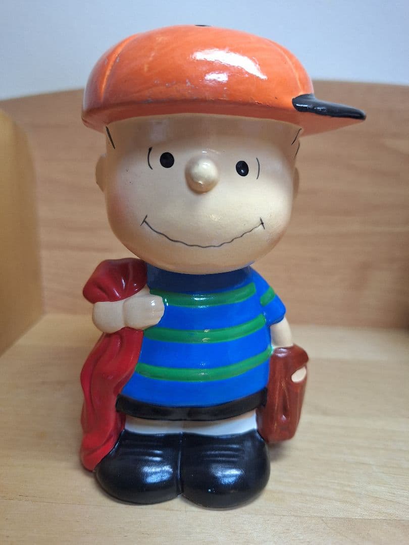 希少　ヴィンテージ　スヌーピー　ピーナッツ　ライナス　陶器　貯金箱