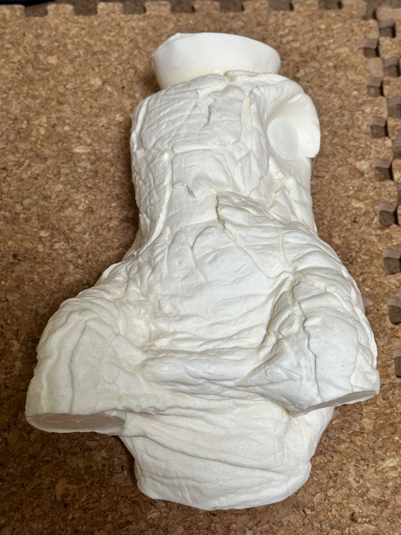 ウェーブ　1/100 エレキング　ソフビキット