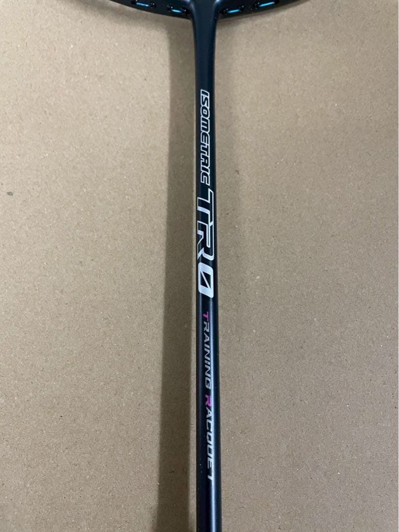 ヨネックス　トレーニングラケット　TR0