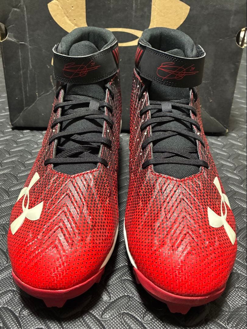 【海外限定】アンダーアーマー　ポイントスパイク【野球】