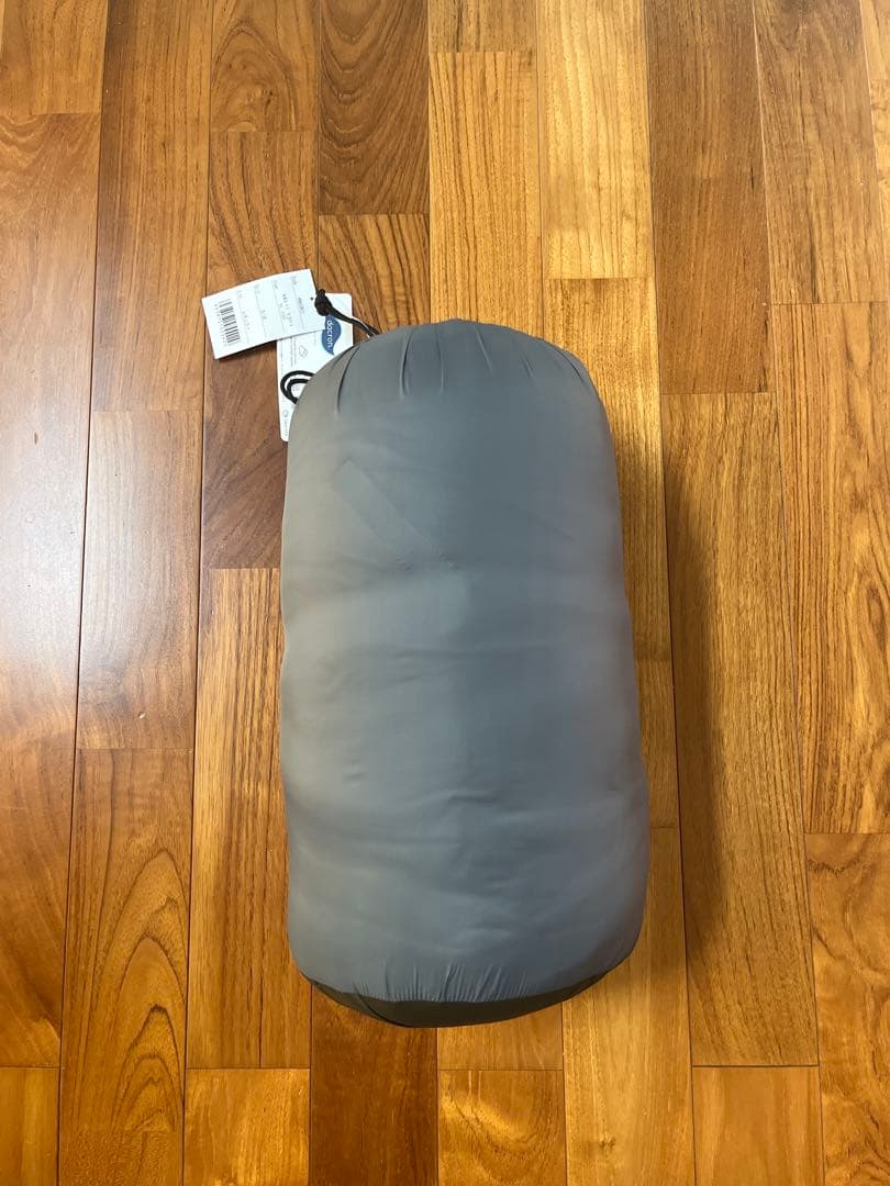 NANGA コンパクト寝袋