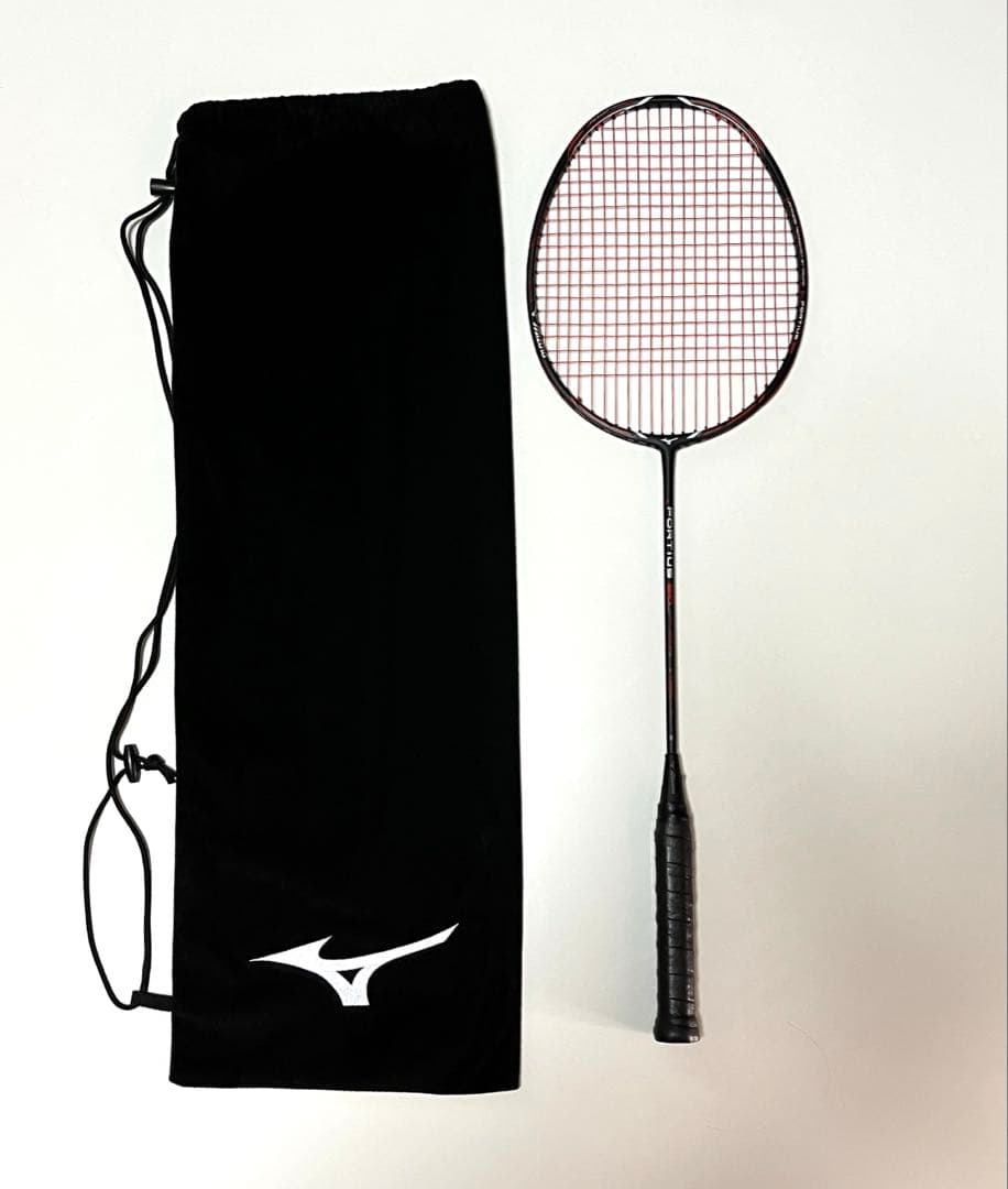 Mizuno フォルティウス 80 バドミントンラケット ケース付
