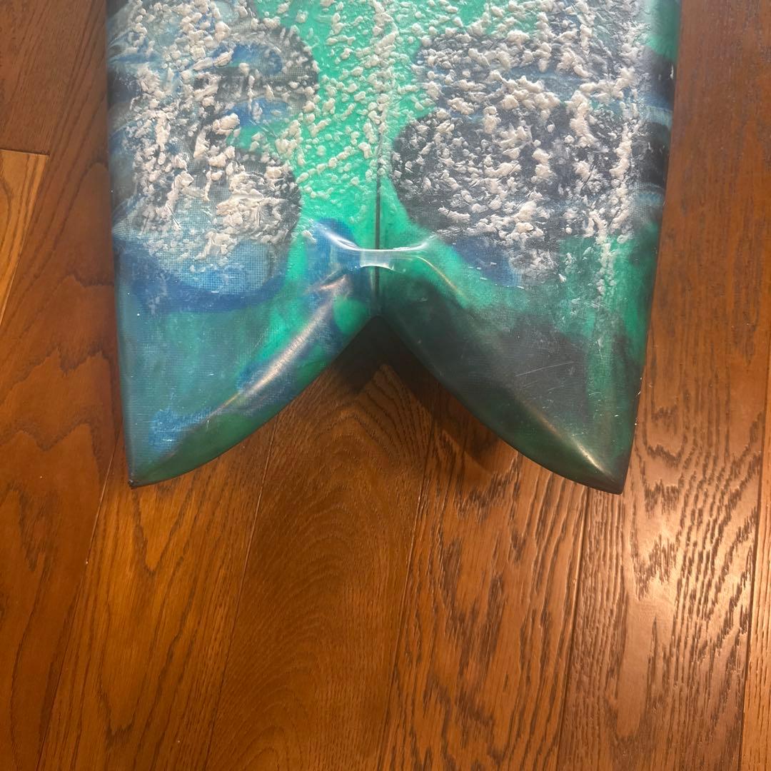 ONサーフボード　ツイン　フィッシュ　ハンドメイドキールフィン付