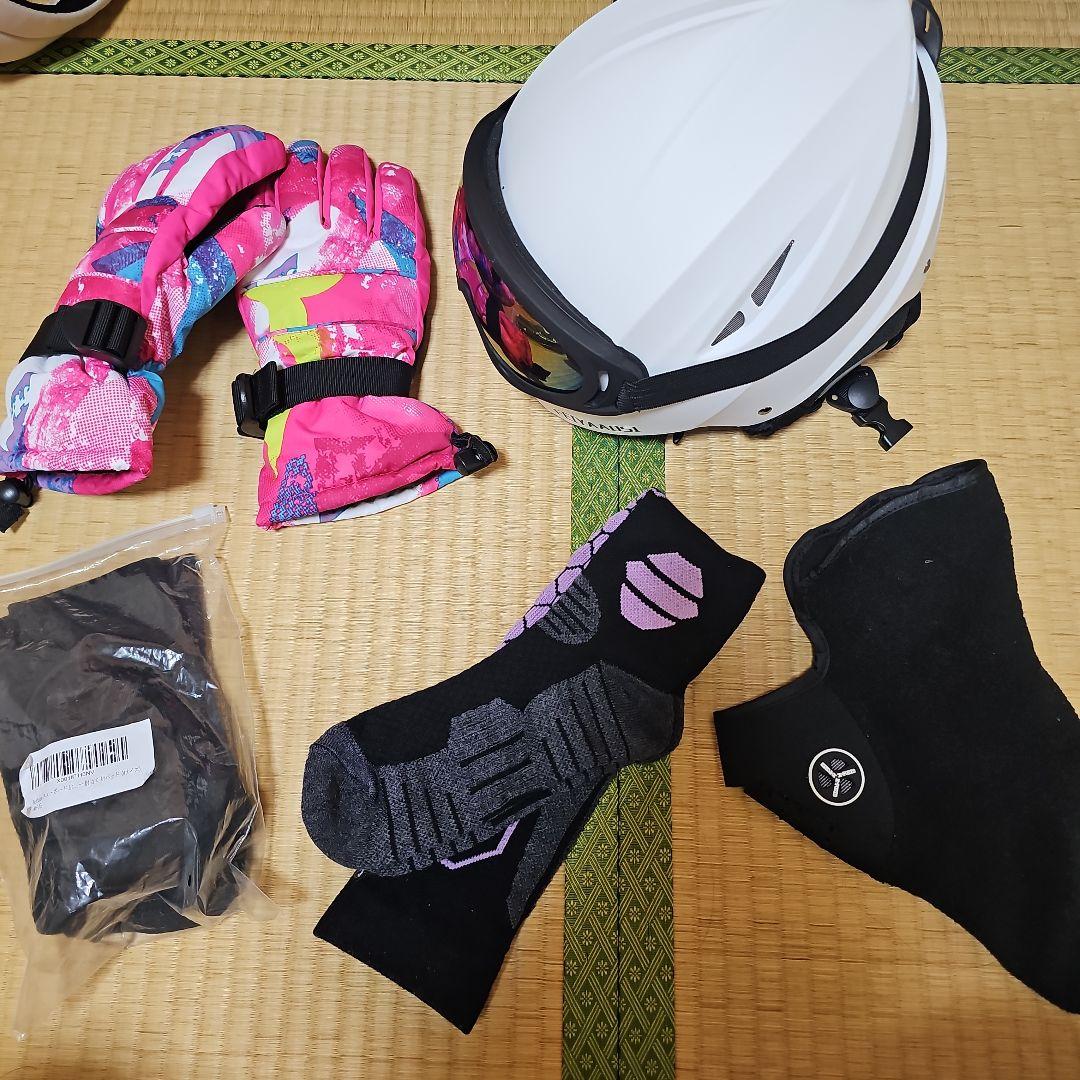 6点セットゴーグル&ヘルメット&グローブ&マスク&肘プロテクター&スキーソックス