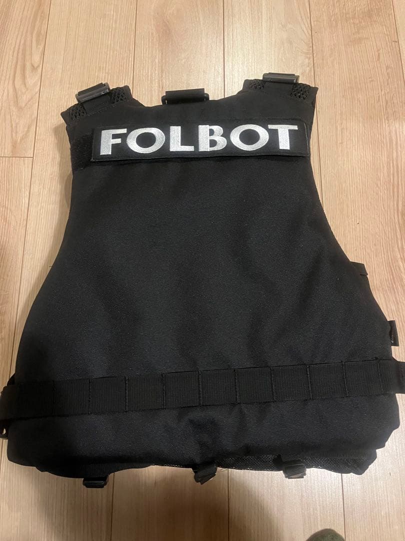 FOLBOT フォルボット タクティカル ライフジャケット ブラック　カヤック