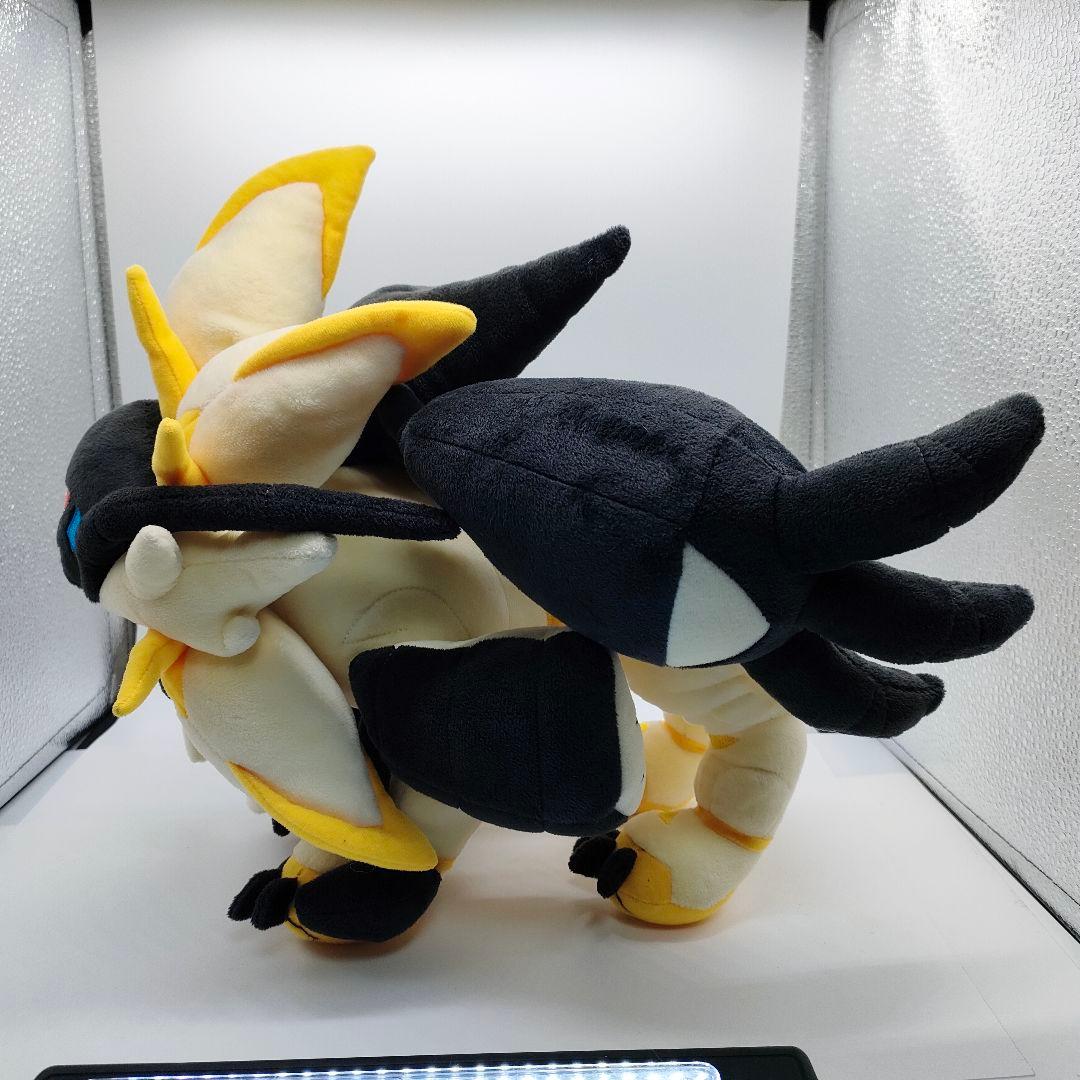希少　ポケモンセンター　ソルガレオ　ぬいぐるみ　たそがれのたてがみ　ネクロズマ