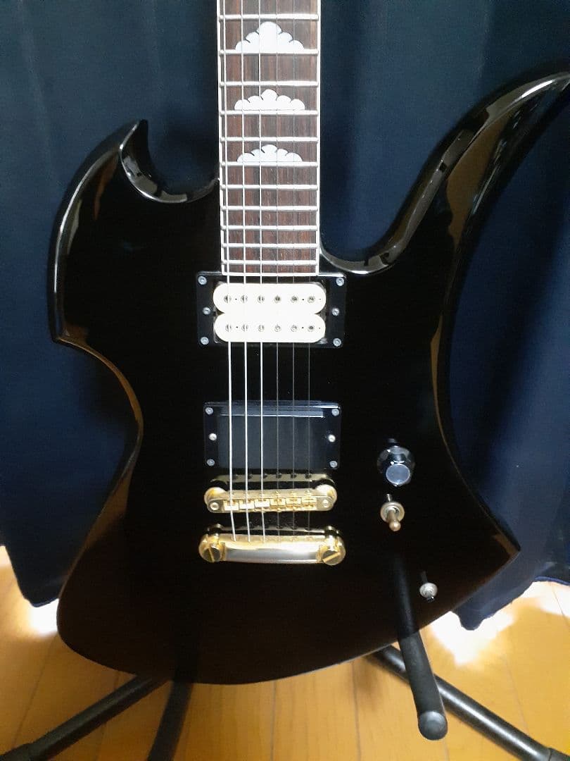 FERNANDES hide MG Burny モッキンバード　ギター