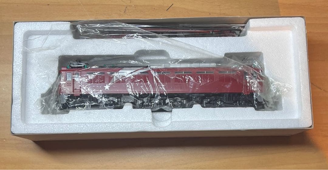 TOMIX HOゲージ EF81形電気機関車（北斗星）