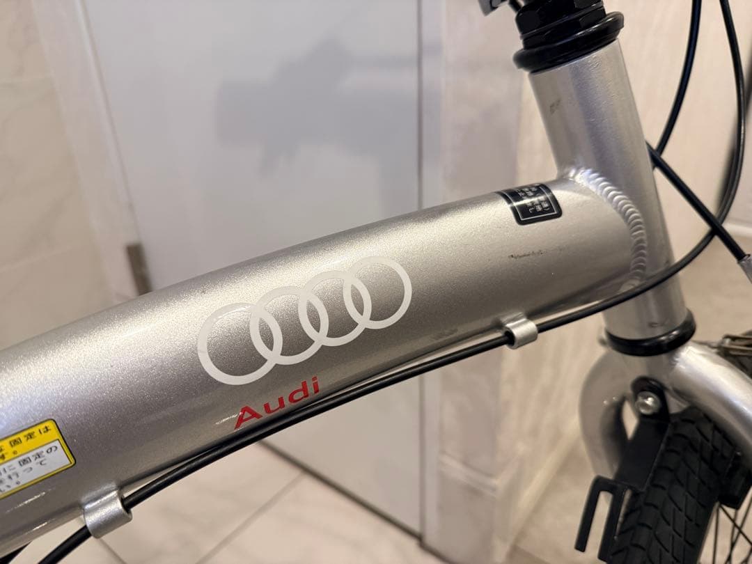 Audi 非売品 折りたたみ自転車 シルバー 美品 アウディ 希少