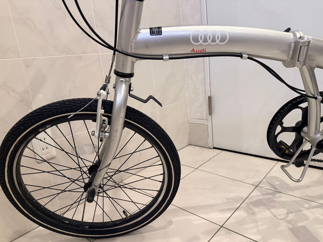 Audi 非売品 折りたたみ自転車 シルバー 美品 アウディ 希少
