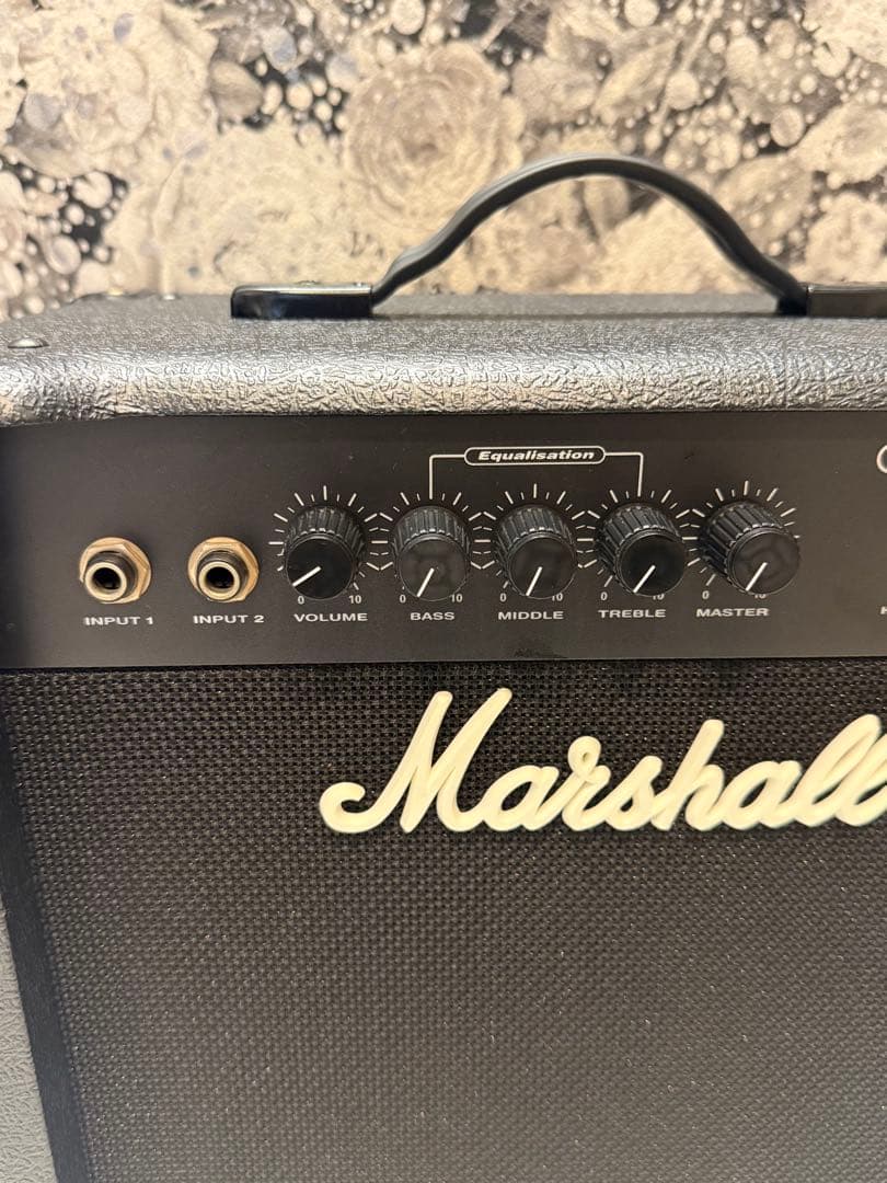 【美品】 Marshall マーシャル B25 MK.2 ベースアンプ