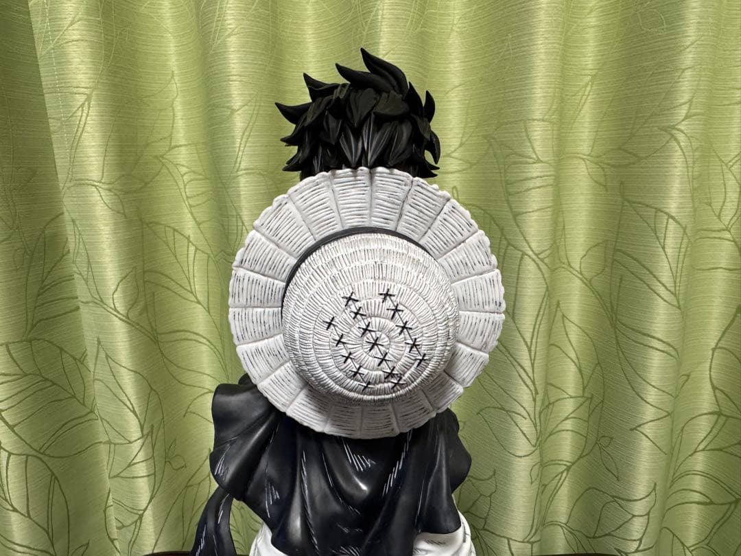 ベースショップ ルフィ コミックスカラー