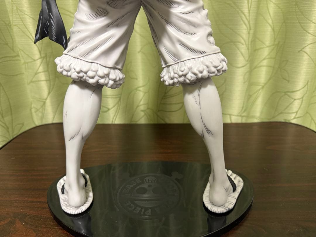 ベースショップ ルフィ コミックスカラー