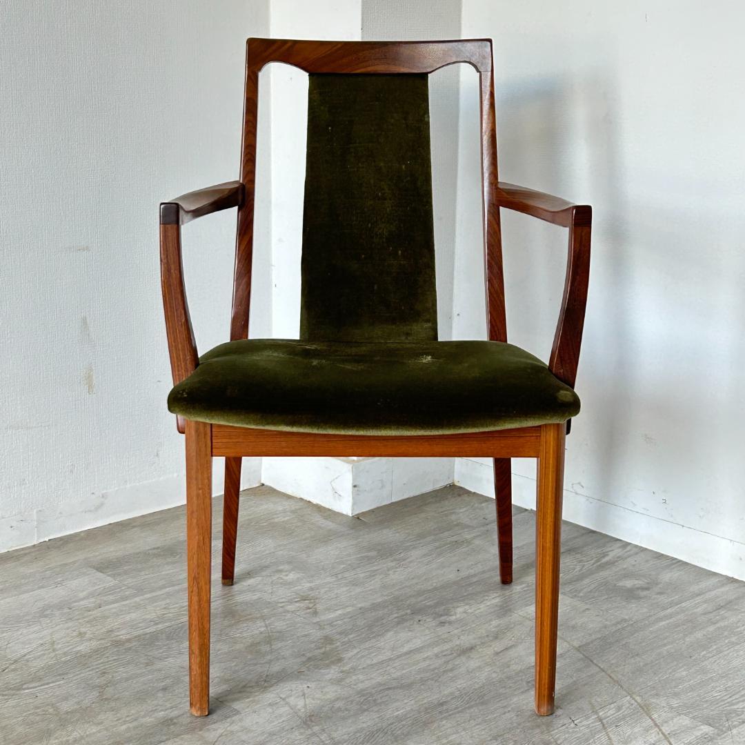 イギリス アンティーク家具 アーム チェア 1980年頃 876A