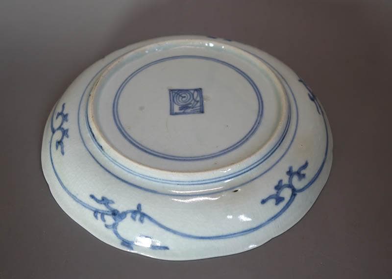 古伊万里　染付　花唐草　山水文 塔屋文　中皿　藍柿右衛門　江戸中期　　2083