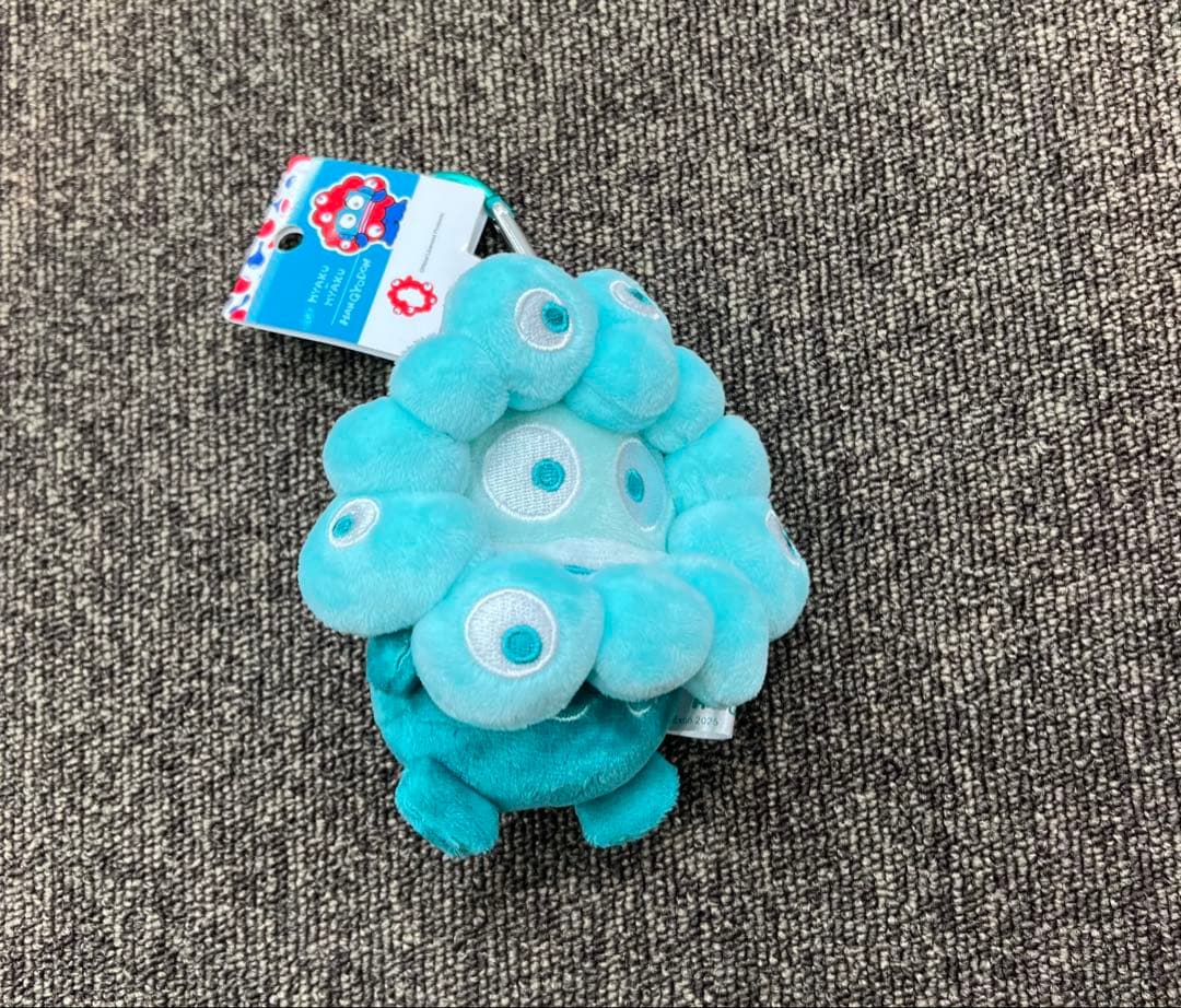 ミャクミャク　サンリオ　推しカラー　[ハンギョドン]