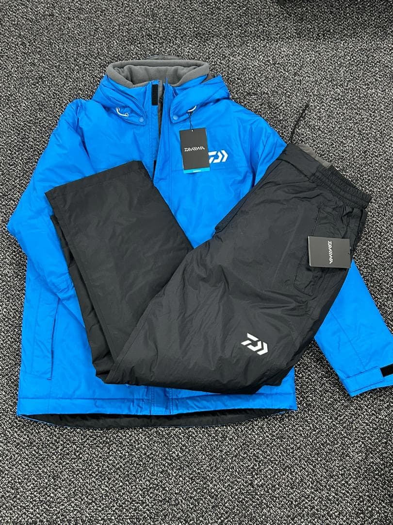 DAIWA　TW012　レインマックス防寒着フィッシングスーツ