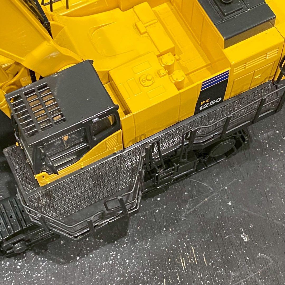 ダ*ル様 希少 レア ラジコン 油圧ショベルKOMATSU PC1250−8