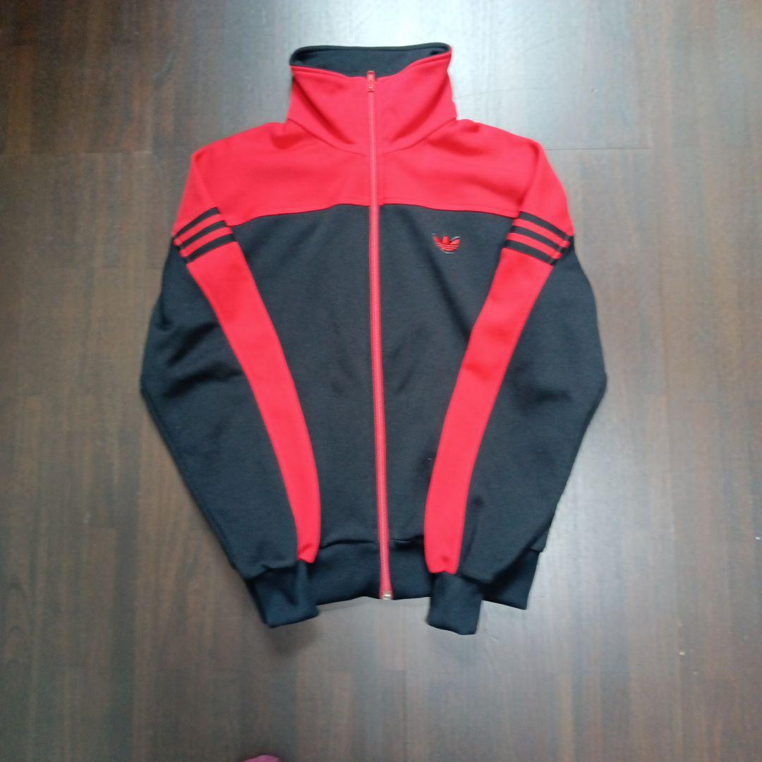 アディダス 黒/赤 ジャージセットアップ ヴィンテージ