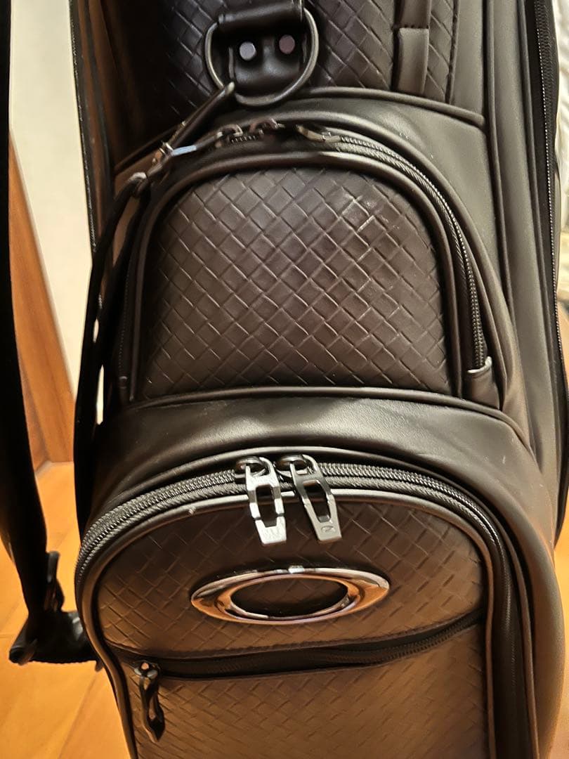 Oakley ブラック キャディバッグ はぴねすさん専用です。