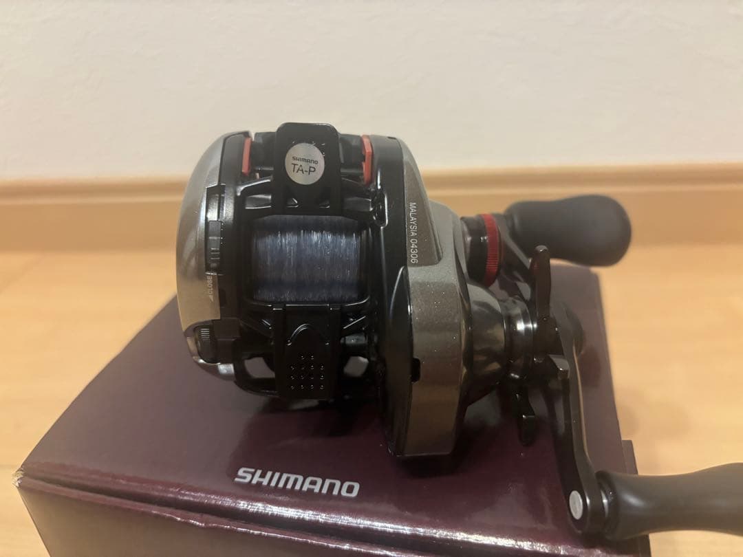 SHIMANO Scorpion DC 150 ベイトリール