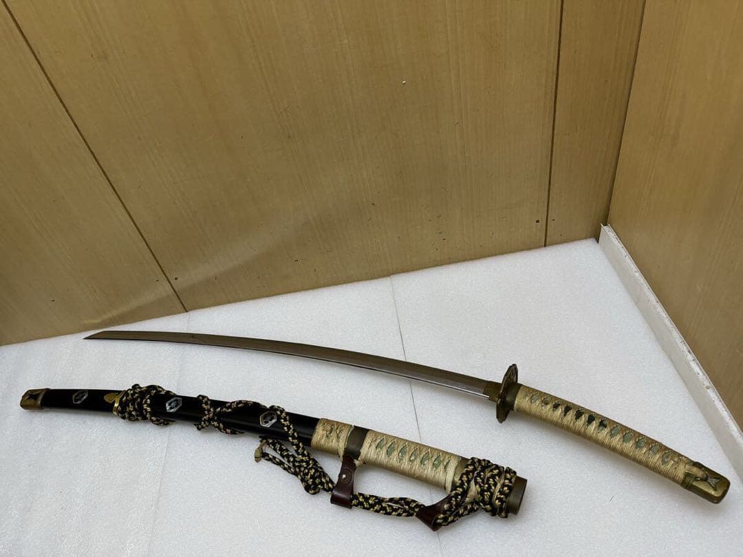 陣太刀(白)　模造刀