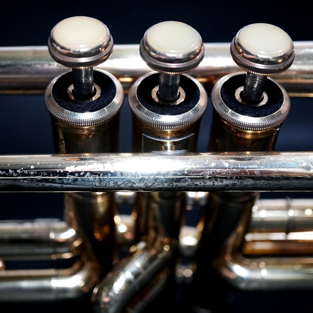 【アンラッカー】YAMAHAトランペット YTR233／マウスピース／ケース