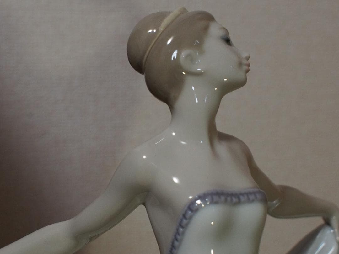 ◆LLADRO リヤドロ 踊る少女 スペシャルバージョン フィギュリン　美品