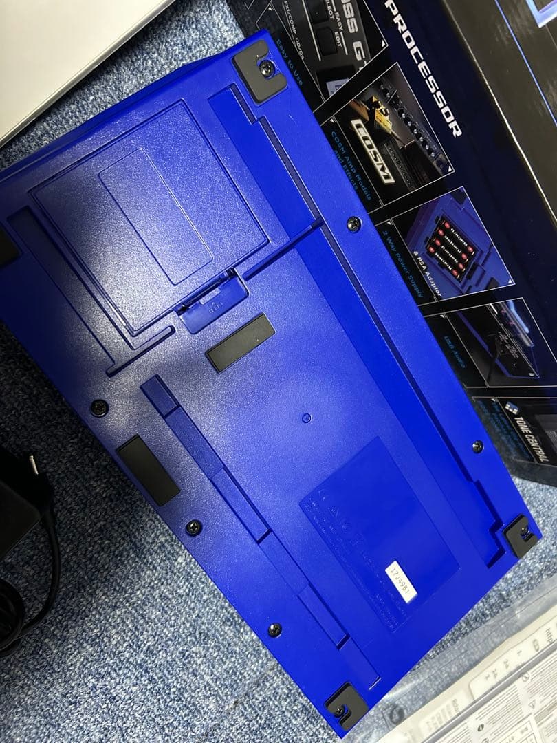 BOSS / GT-1 マルチエフェクター・教科書付