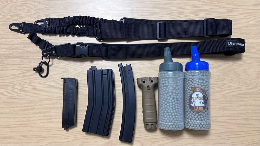 東京マルイ 10禁 Light Pro 2種、 10禁 電動ハンドガン セット