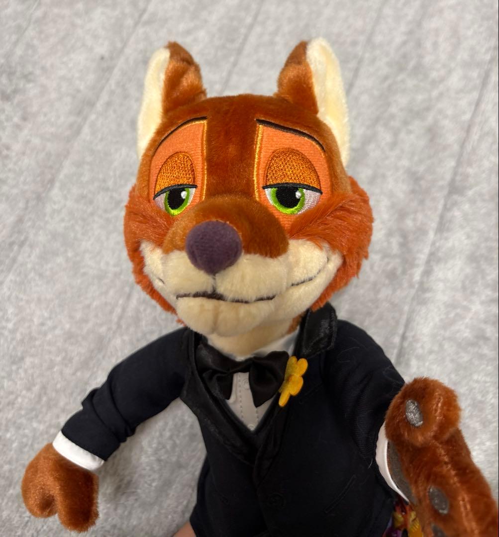 ディズニーストア ニック・ワイルド ぬいぐるみ フォーマル ズートピア2