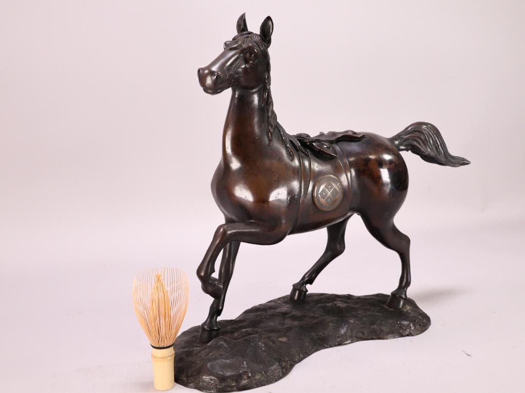 BK198　時代金工　古銅製　大名馬　置物　床飾　ブロンズ像　家紋　武田菱