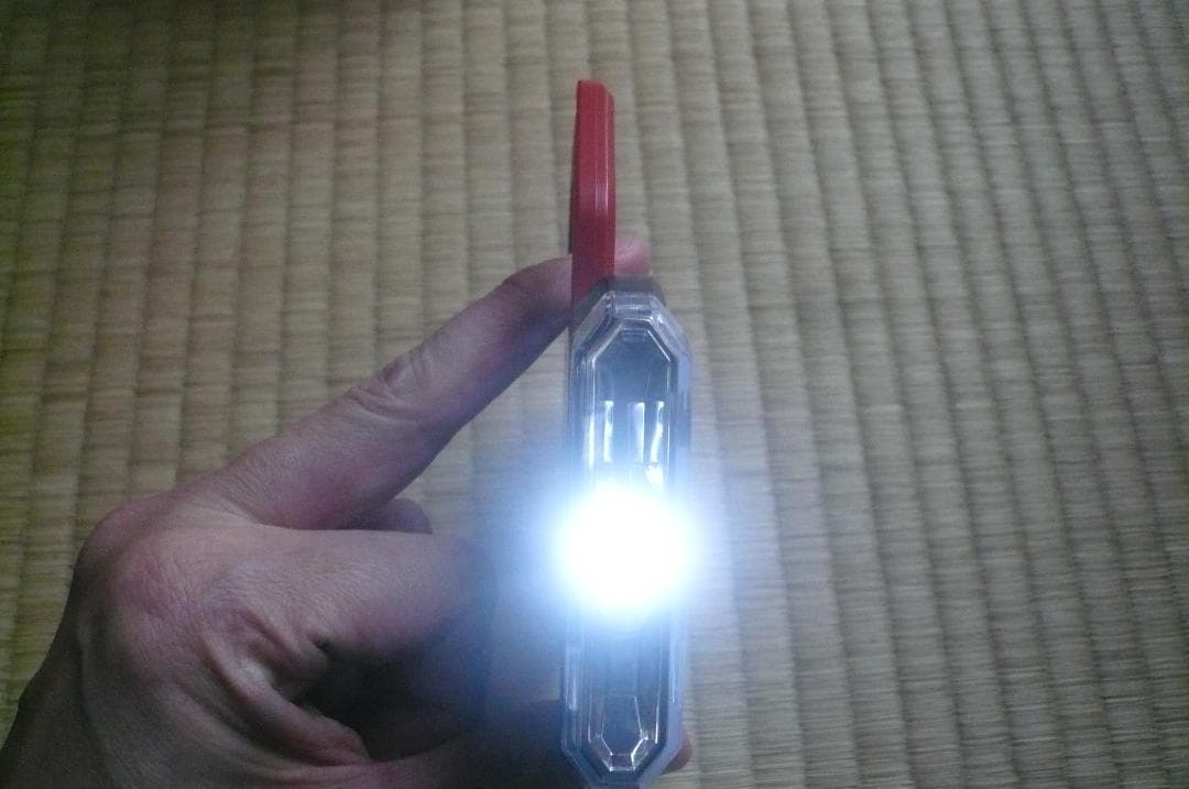 【Type-Cコード付】コールマン クアッドマルチパネルランタン 災害 ※訳アリ