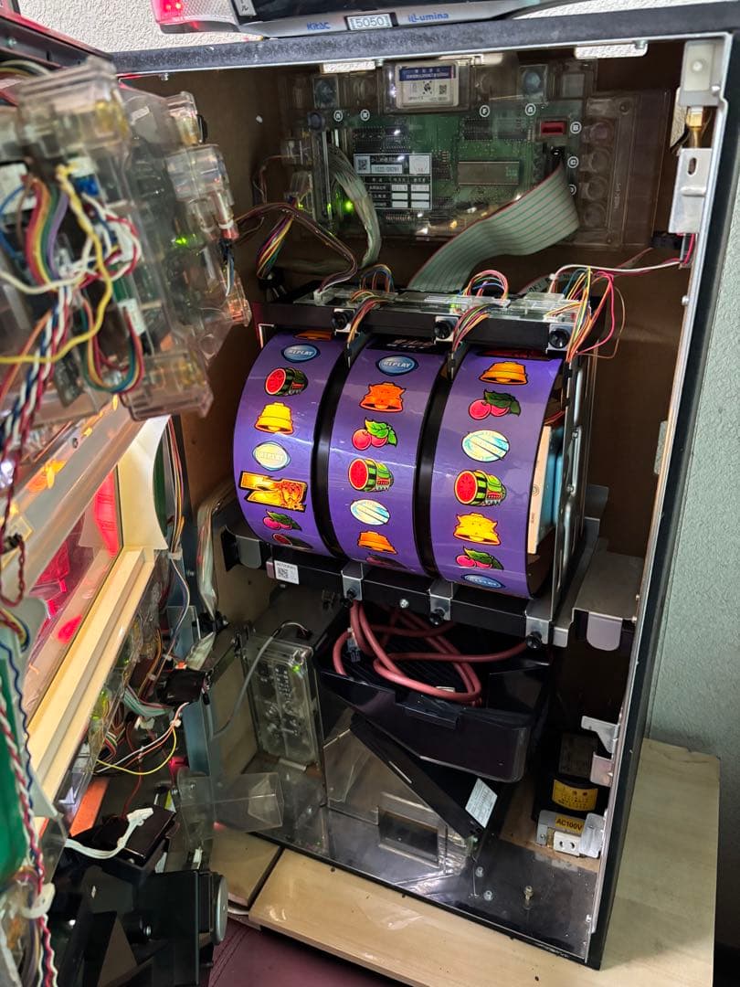 美品 パチスロ実機　北斗の拳　世紀末救世主伝説