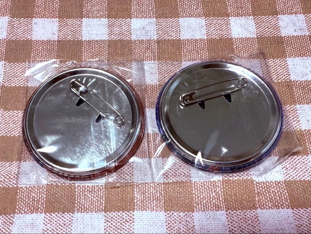 文豪ストレイドッグス 太宰治 中原中也 渋谷マルイ 缶バッジ