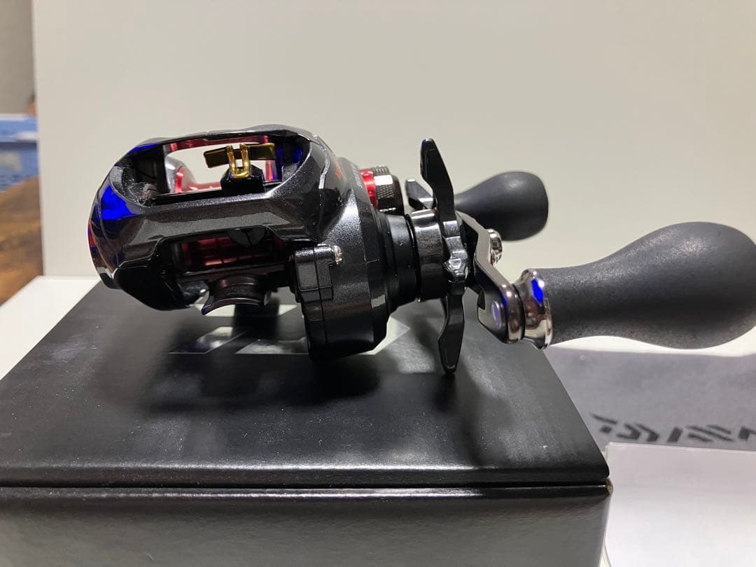 ダイワ　スパルタンＲＴ　レッドチューン　ＴＷ１００ＳＨＬ　①