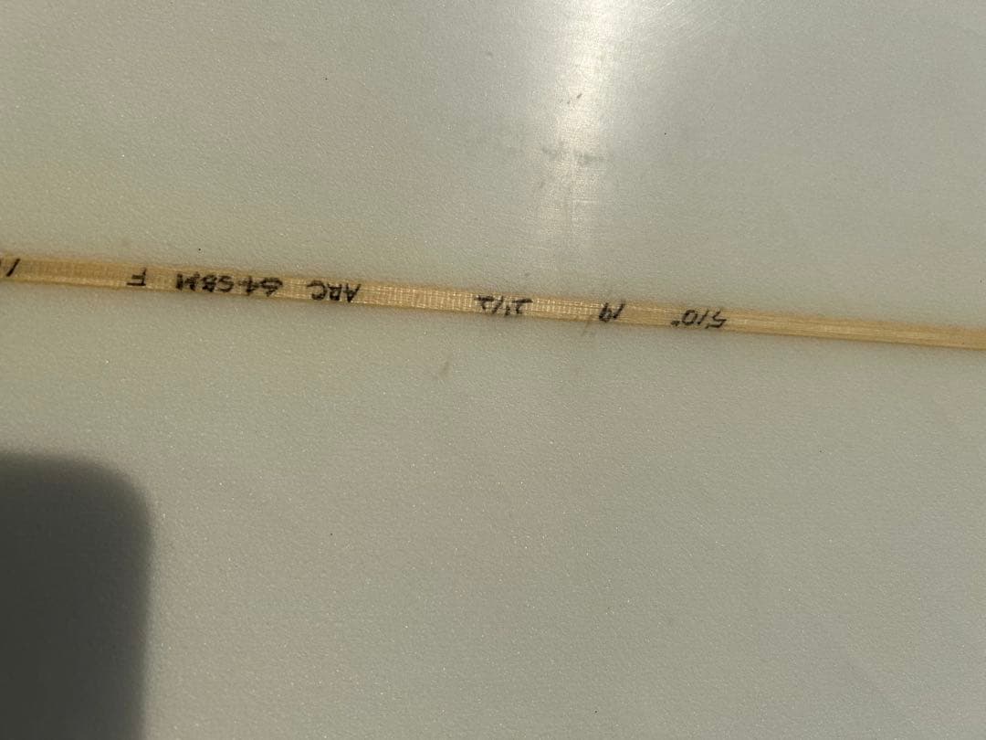 ショートボード　小波