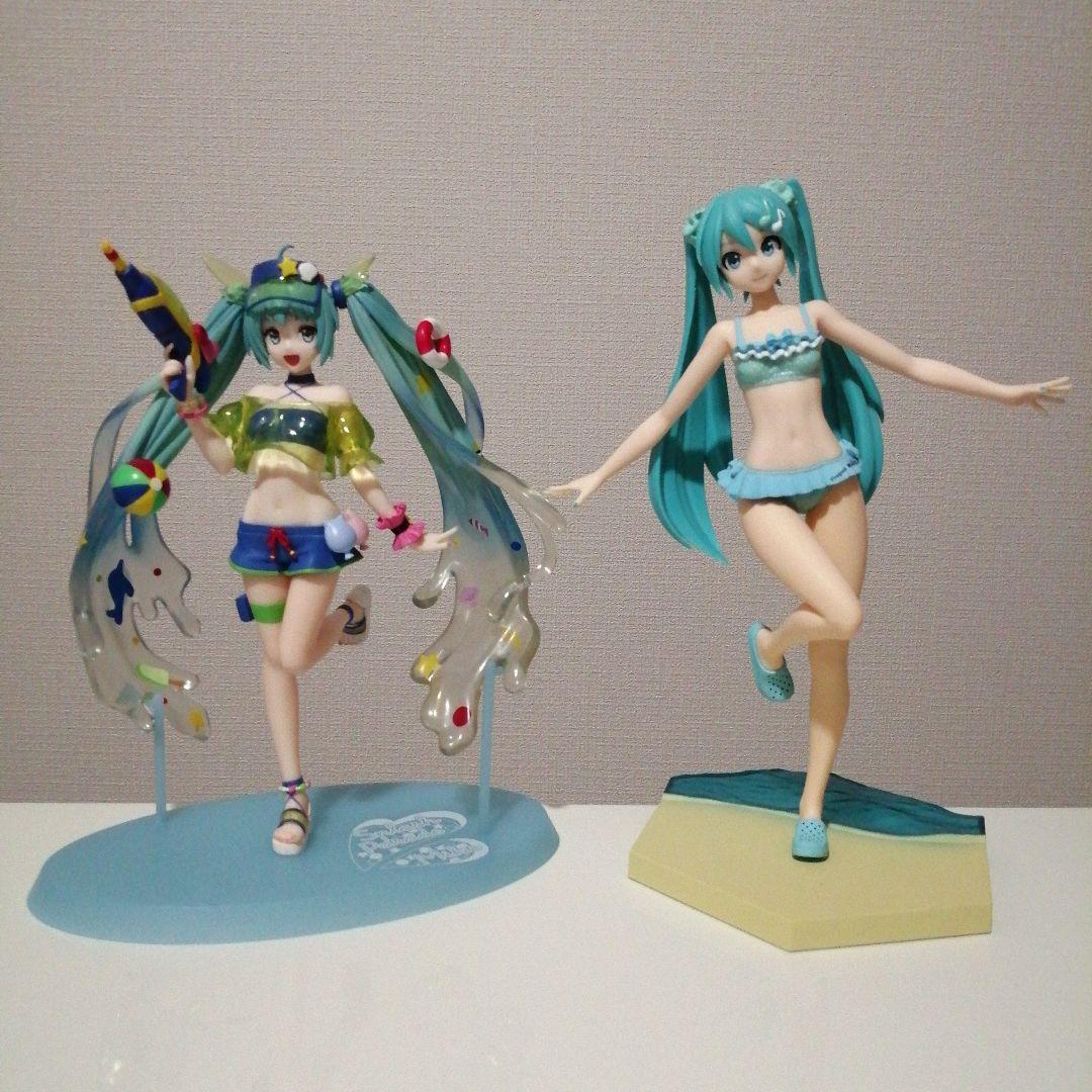 初音ミク フィギュア 8点セット ボカロ 水着 バニー サンタ 制服 ドレス
