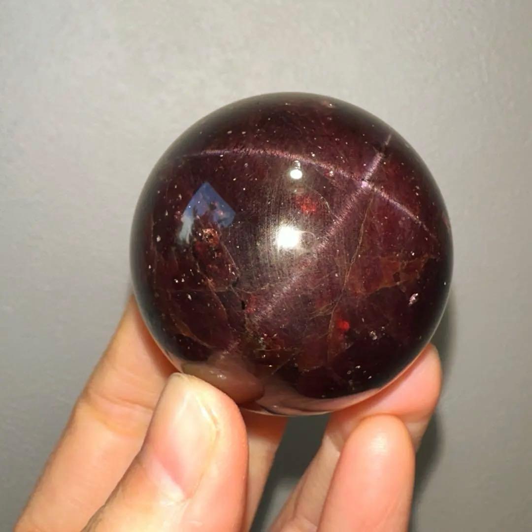 ガーネット　高品質　スフィア　4.3㎝　スターフラッシュ　高級　garnet