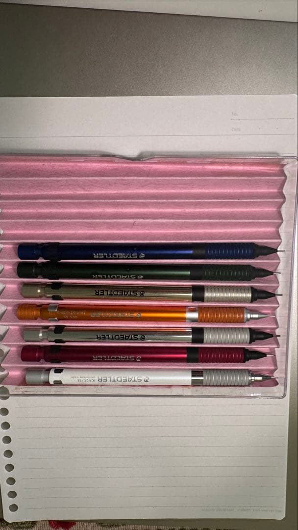 ステッドラー、スマッシュ