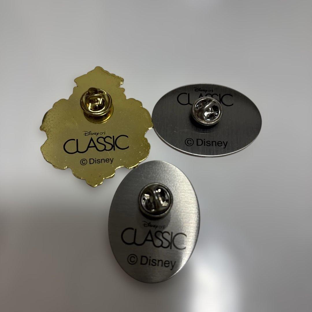 ディズニー クラシック ポーチ 未開封＋ピンバッジ3点セット まとめ売り