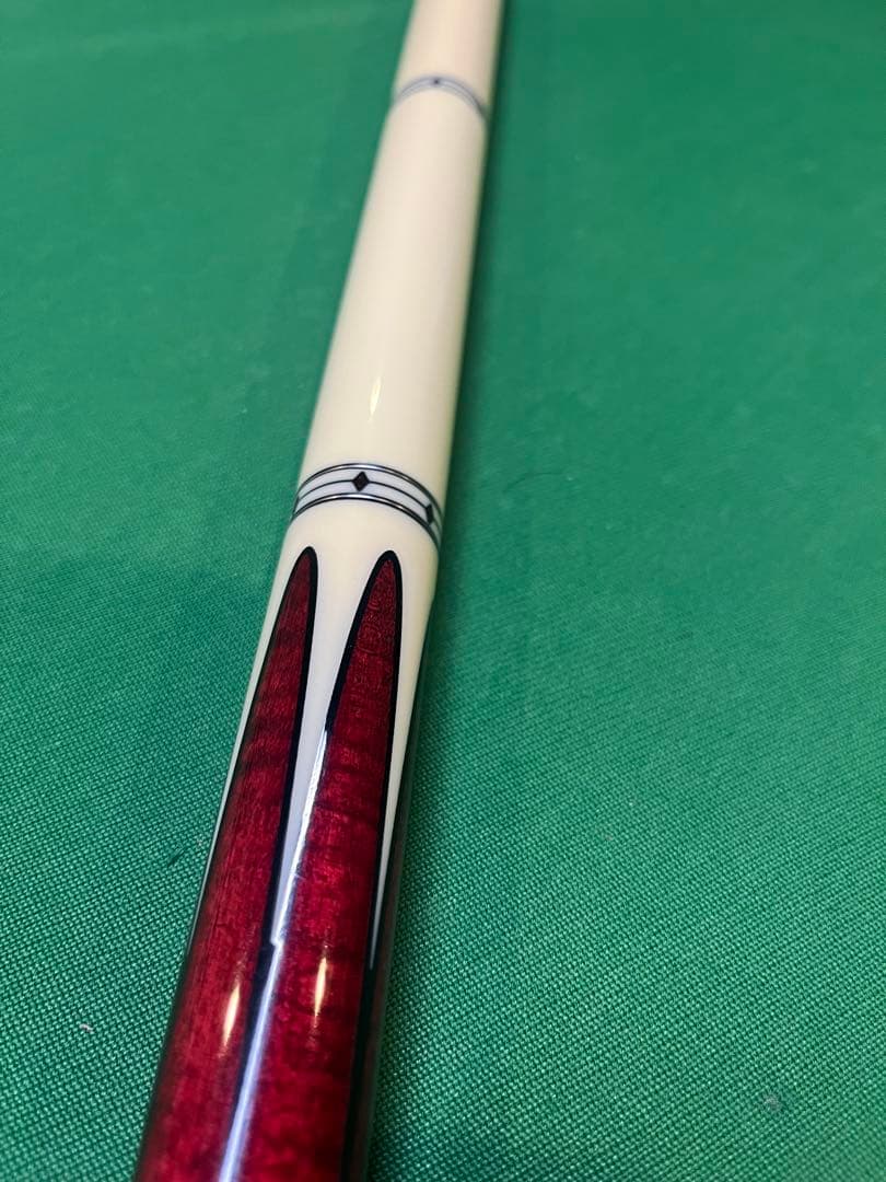 値下げ中！【Predator】プレデター ビリヤード キュー セット IKON3