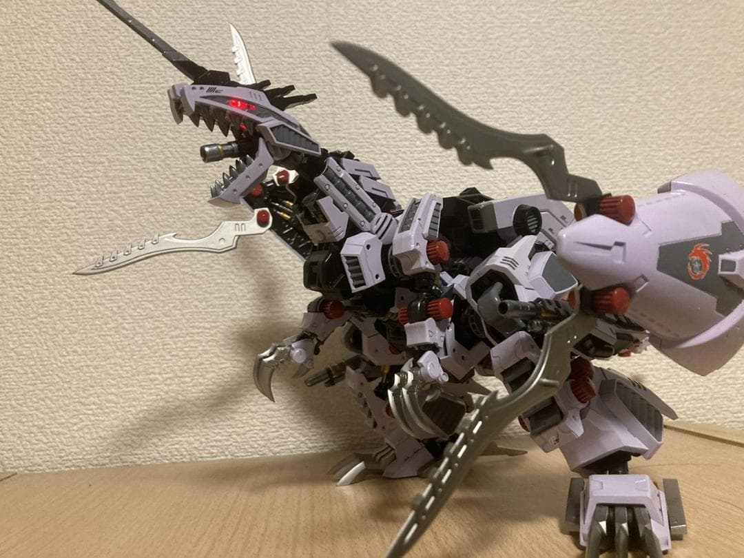 ゾイド ジェノブレイカー バーサークフューラーカラー 塗装仕上品 説明欄必読