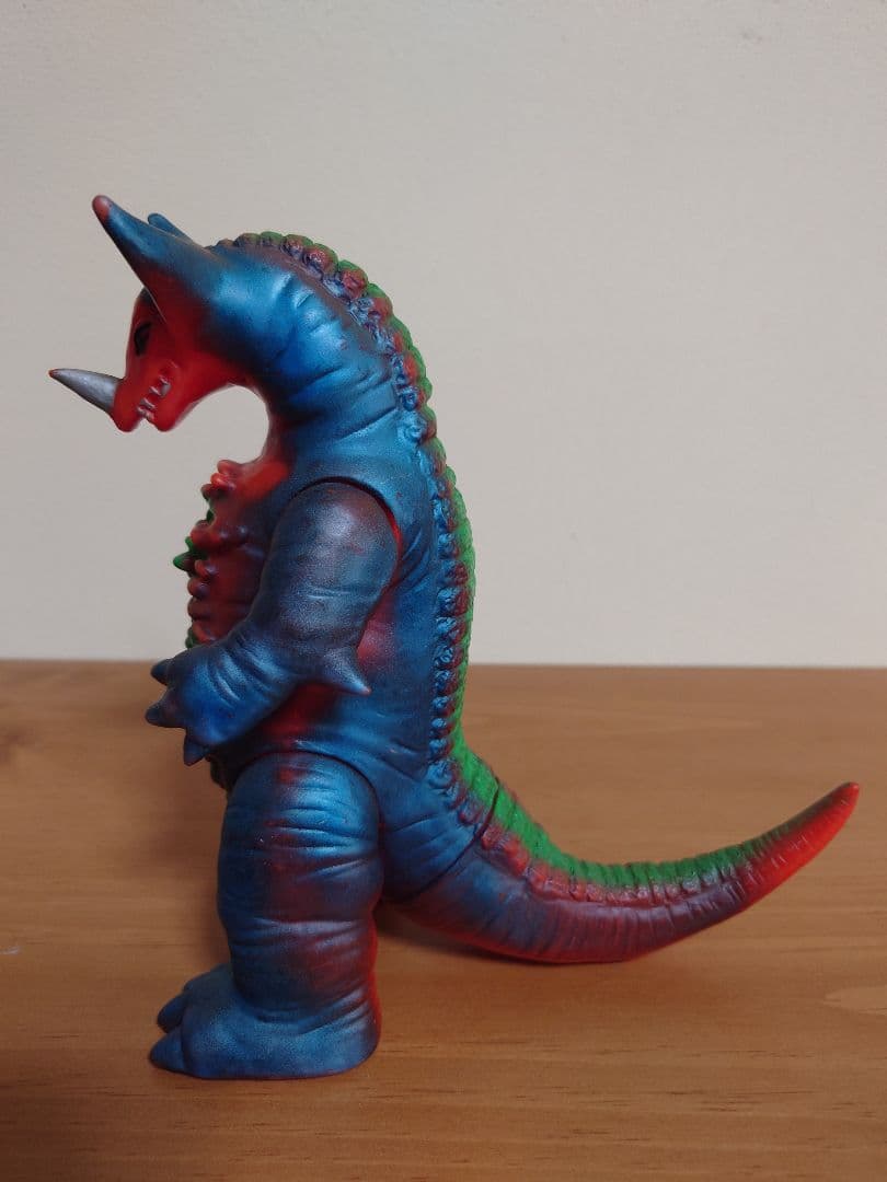 【当時もの良品！】ブルマァク　ソフビ　ゴモラ　初代ウルトラマン